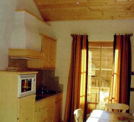 Apartmánový dům Bernardo Cusini - kuchyně