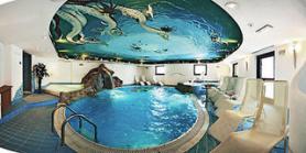 Italský hotel Alexander s bazénem