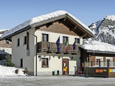 Italský apartmánový dům Chalet La Golp v zimě